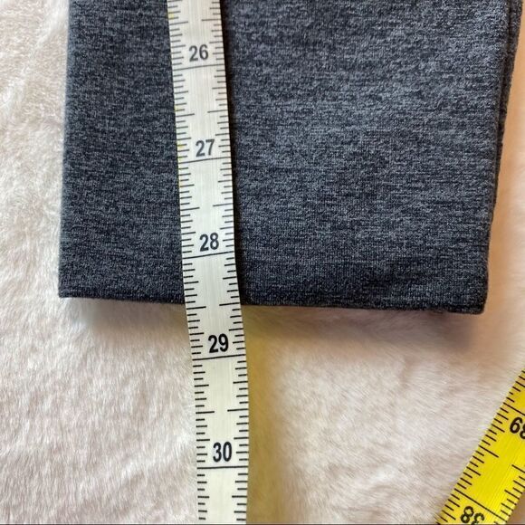 Athleta Gray Flux Street Joggers Size Small - Picture 12 of 12